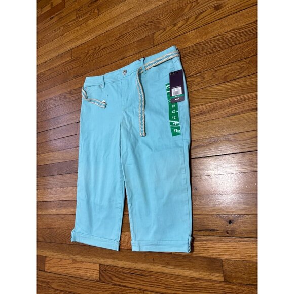 GLORIA VANDERBILT Lillian Skimmer Belted Capri Pants Size 12 Aqua Sky Blue NWT - Picture 2 of 8